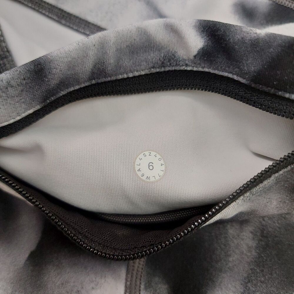 Lululemon Leggings Womens 6 Black White Speed Up Crop Gym Training Athletic - Picture 8 of 11